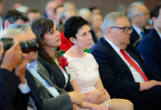 Jubileusz 100-lecia Szkoły - „Wspomnień czar” - część artystyczna podczas uroczystych obchodów Jubileuszu Szkoły